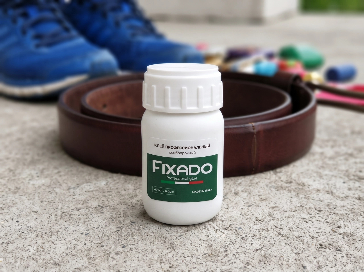 Как быстро отремонтировать трещину на кожаном ремне с FIXADO?